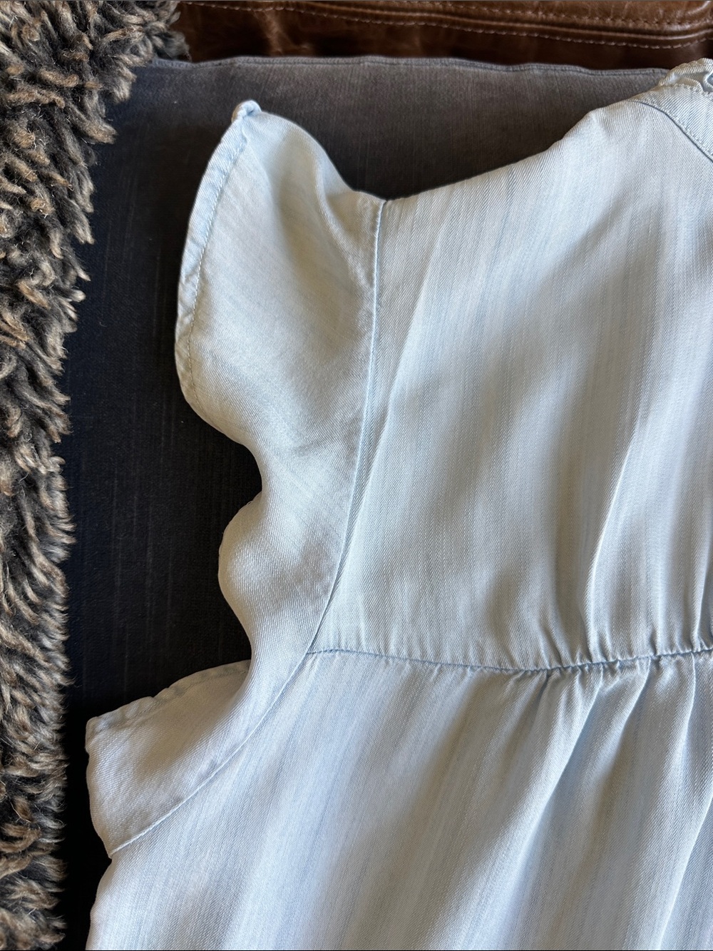 Rails Light Blue Ruffle Collar Button-Up Top - Picture 12 of 13